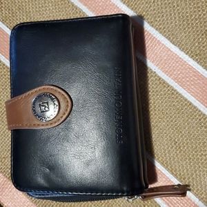 Leather wallet